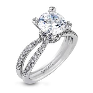 GR204 Engagement Ring